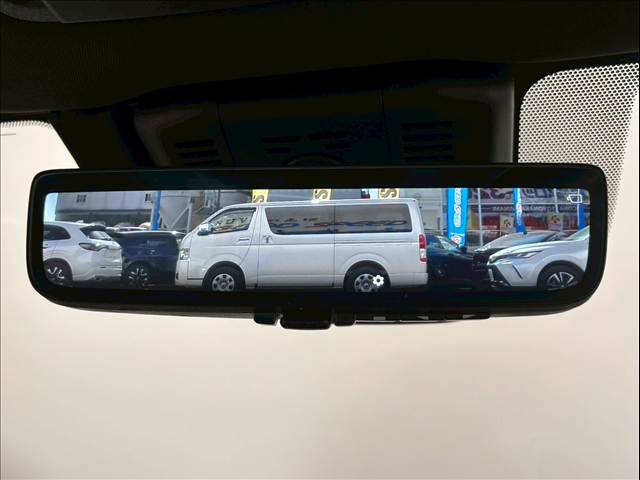 クラウンクロスオーバーG “Advanced・Leather Package” 内装他