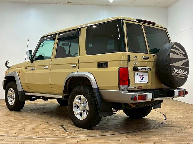 トヨタ&nbsp;ランドクルーザー70系の画像17