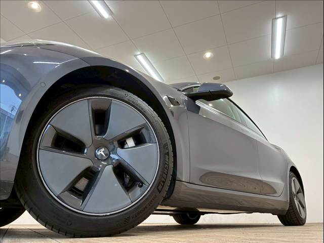 テスラ Model 3の画像18