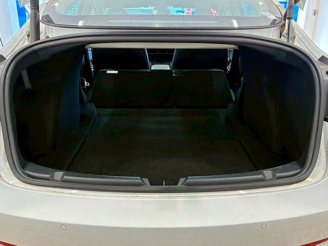 テスラ Model 3の画像11