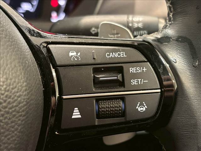 ZR-Ve:HEV Z 内装他