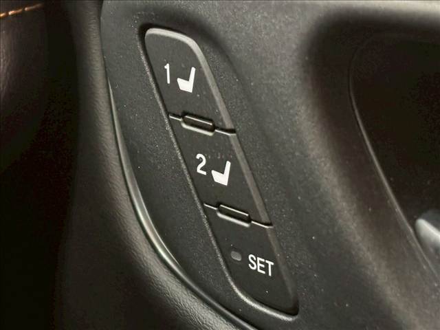 ZR-Ve:HEV Z 内装他