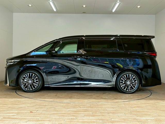 トヨタ ヴェルファイアハイブリッドの画像15