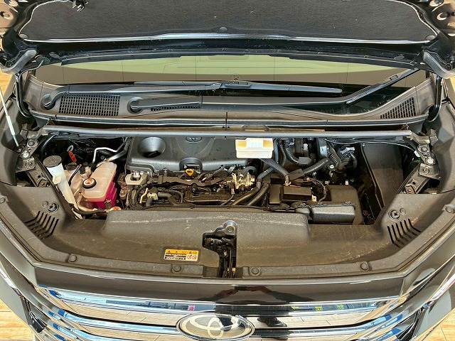 トヨタ ヴェルファイアハイブリッドの画像20