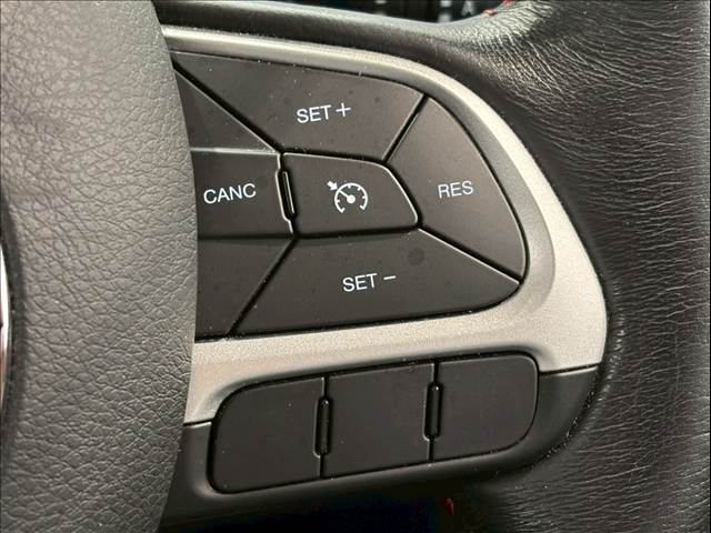 JEEP RenegadeTrailhawk 内装他