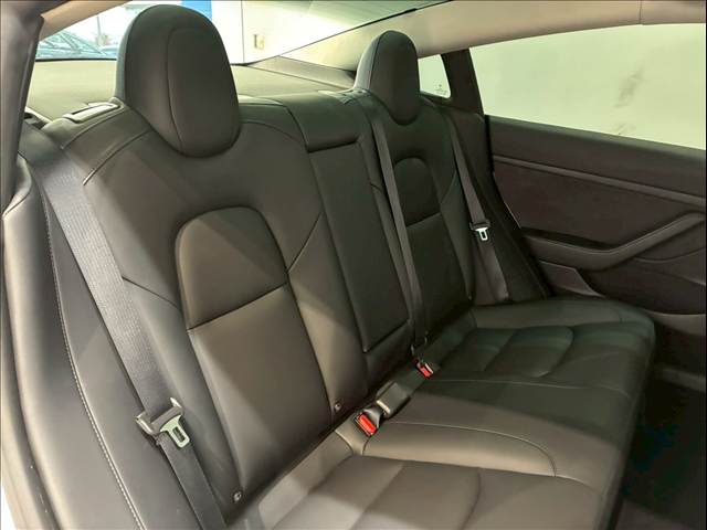 テスラ Model 3の画像10