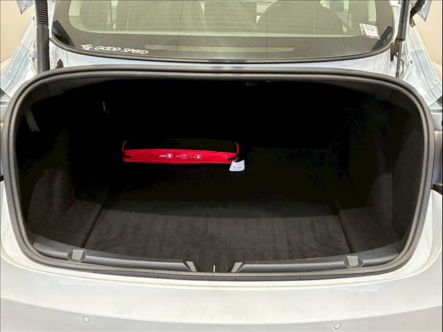 テスラ Model 3の画像11