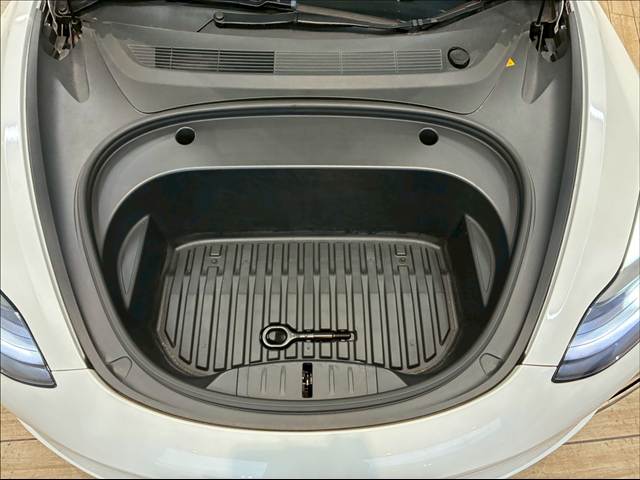 テスラ Model 3の画像20