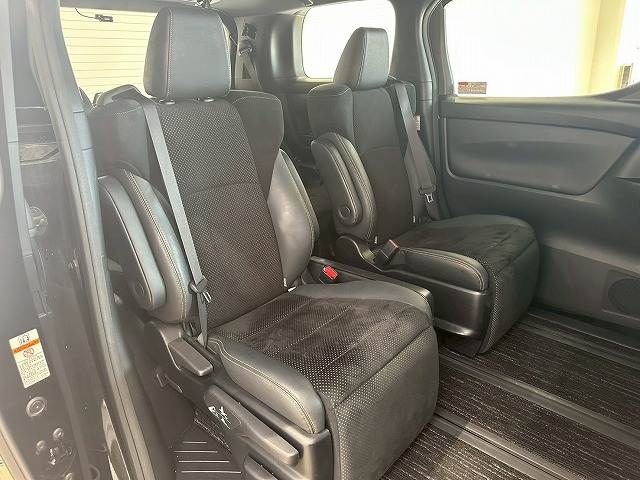 トヨタ アルファードの画像10