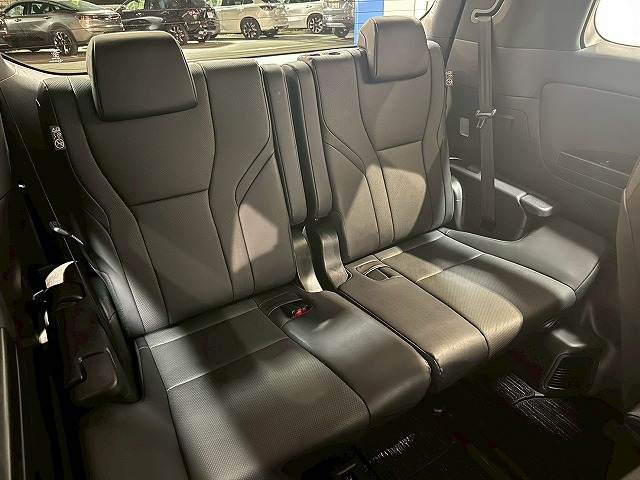 トヨタ アルファードの画像11