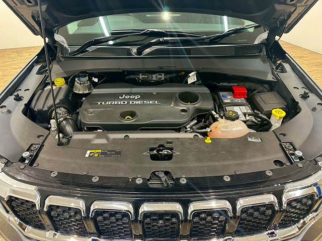 クライスラー JEEP COMMANDERの画像20