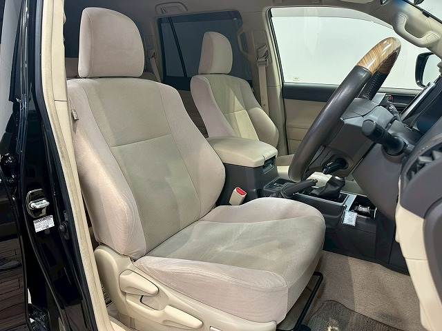 トヨタ ランドクルーザープラドの画像9