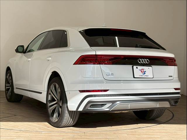 アウディ Q8の画像17