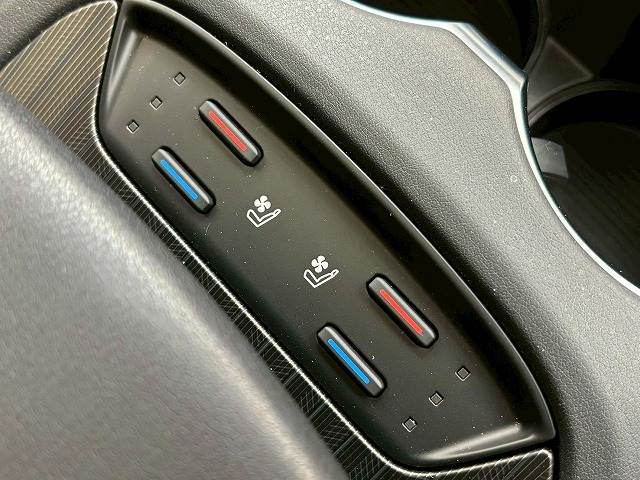 トヨタ ハリアーハイブリッドの画像7