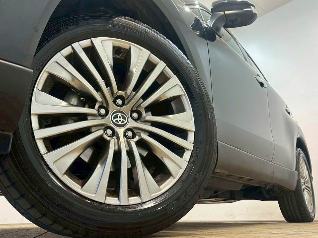 トヨタ ハリアーハイブリッドの画像18