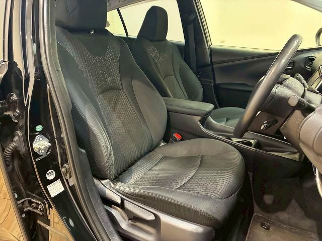 トヨタ プリウスの画像9