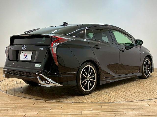 トヨタ プリウスの画像16