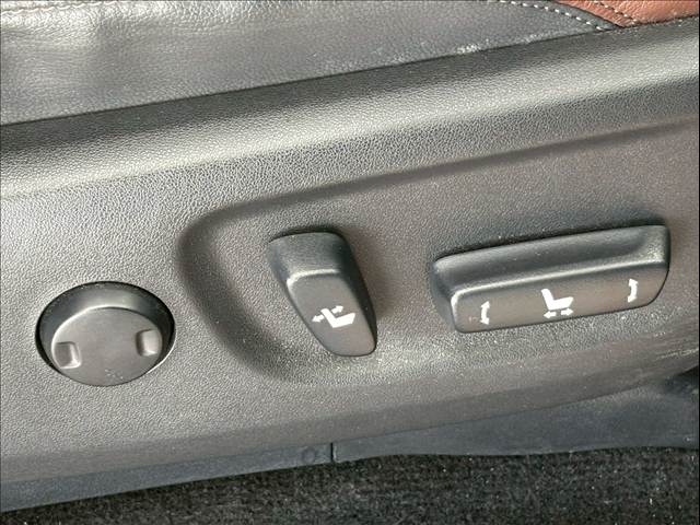 トヨタ&nbsp;ランドクルーザープラドの画像6