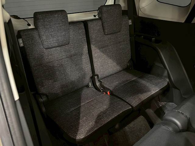 トヨタ&nbsp;シエンタハイブリッドの画像11