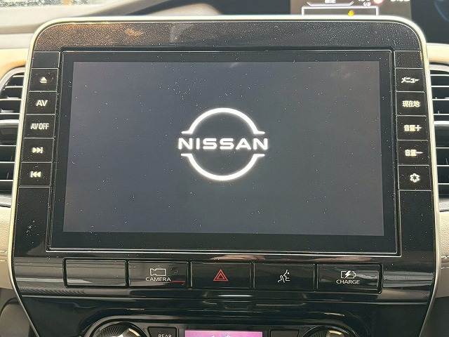 セレナe-POWER ハイウェイスターV 内装他