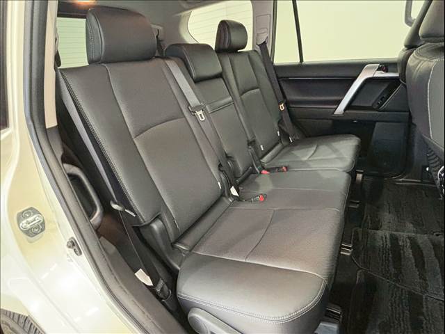 トヨタ ランドクルーザープラドの画像10