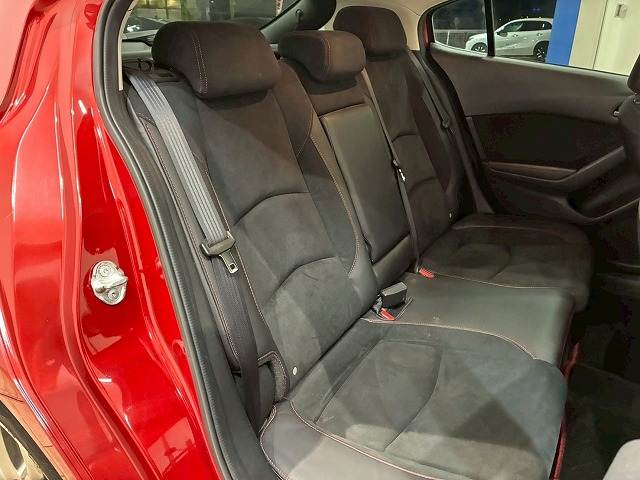 マツダ アクセラスポーツの画像10