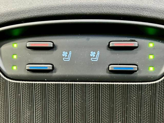 トヨタ&nbsp;ハリアーハイブリッドの画像4