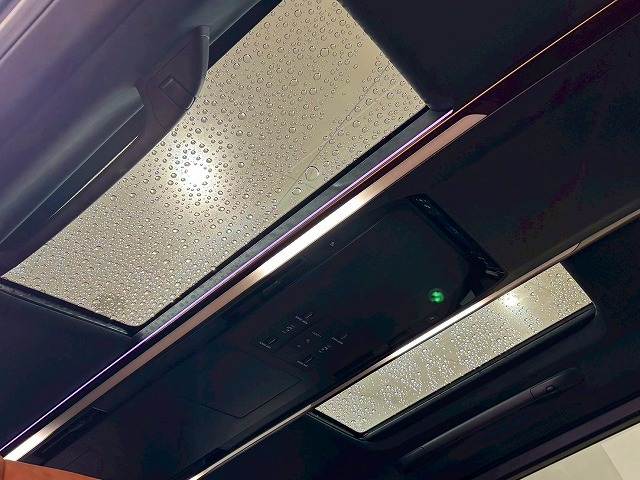 トヨタ&nbsp;ヴェルファイアハイブリッドの画像5