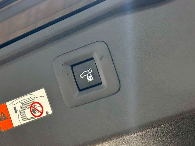 トヨタ&nbsp;ヴェルファイアハイブリッドの画像8