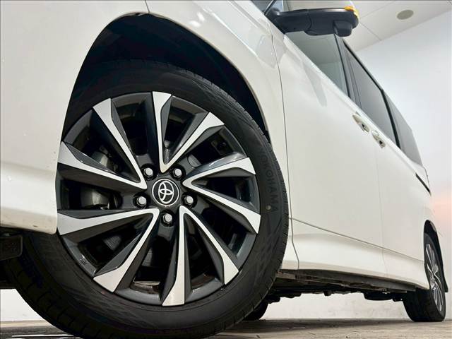 トヨタ&nbsp;ヴォクシーの画像18