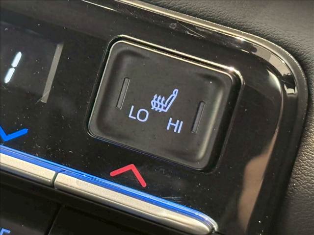 トヨタ&nbsp;ヴォクシーの画像7