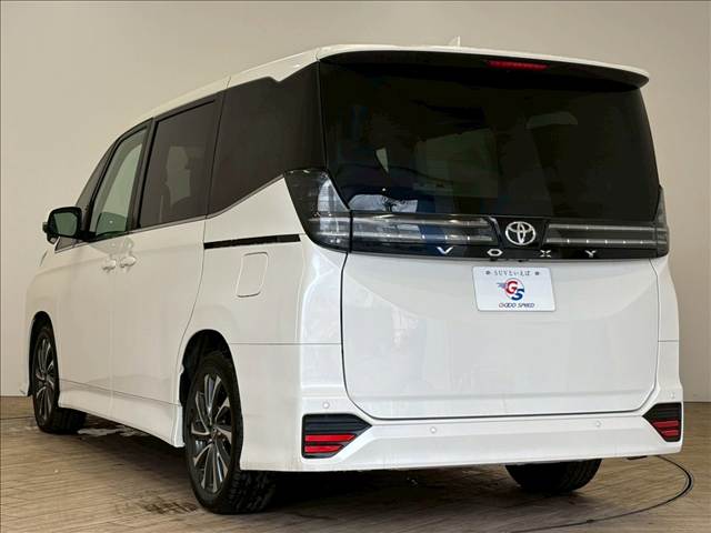 トヨタ&nbsp;ヴォクシーの画像17