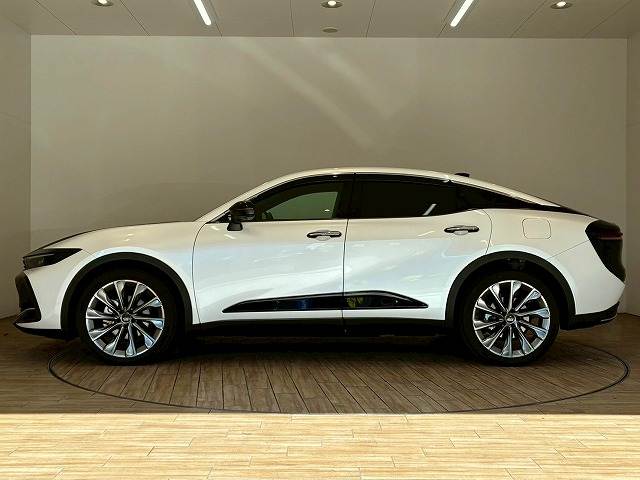 トヨタ クラウンクロスオーバーの画像15