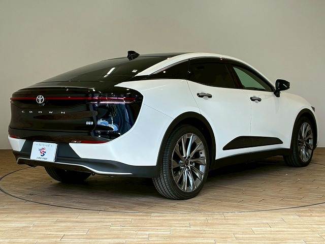 トヨタ クラウンクロスオーバーの画像16