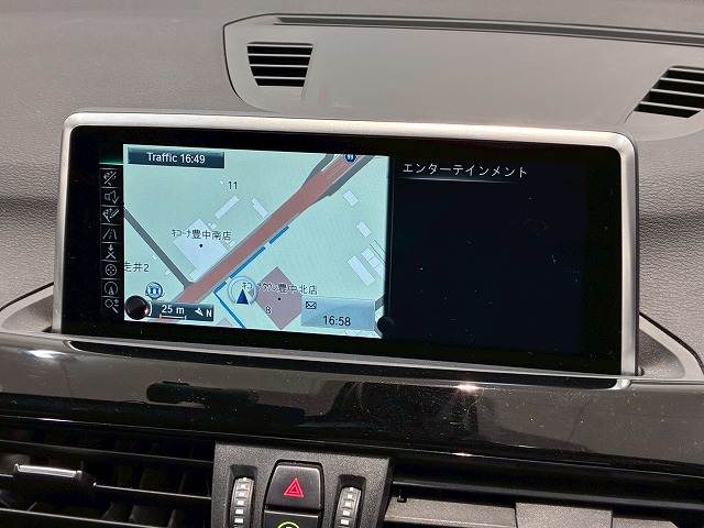 X1xDrive18d xLine RHD 内装他