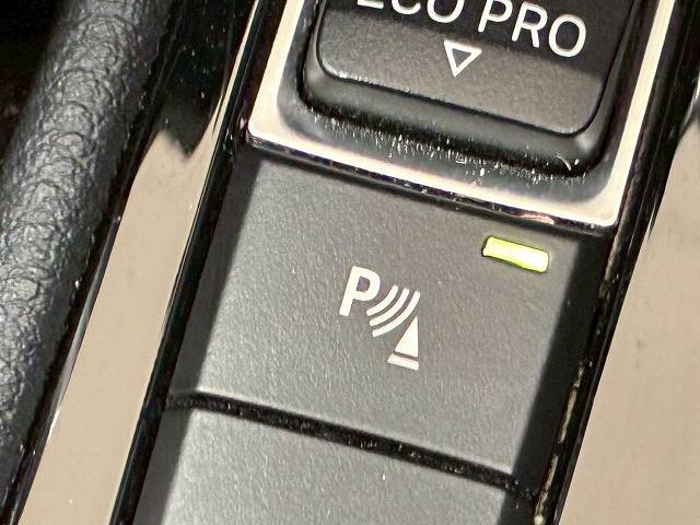 X1xDrive18d xLine RHD 内装他