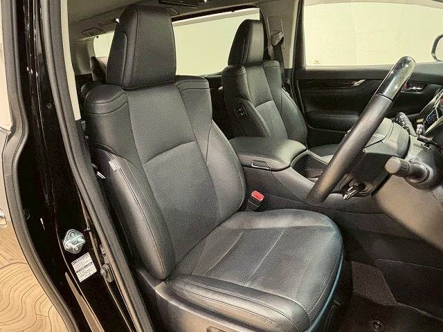 トヨタ&nbsp;ヴェルファイアの画像9