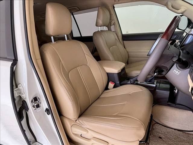 トヨタ&nbsp;ランドクルーザープラドの画像9