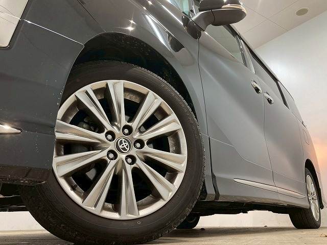 トヨタ&nbsp;ヴェルファイアの画像18