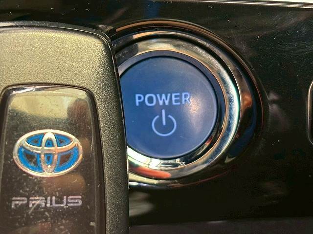 トヨタ&nbsp;プリウスの画像8