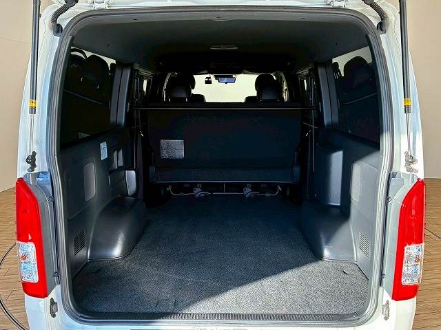 トヨタ&nbsp;ハイエースバンロングボディの画像11