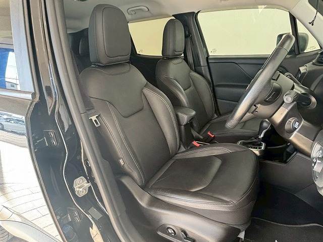 クライスラー&nbsp;JEEP Renegadeの画像9