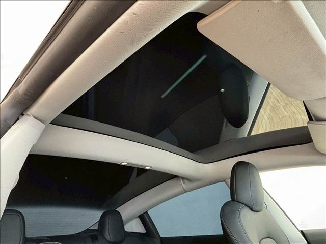 テスラ&nbsp;Model 3の画像5