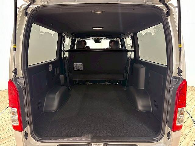 トヨタ&nbsp;ハイエースバンロングボディの画像11