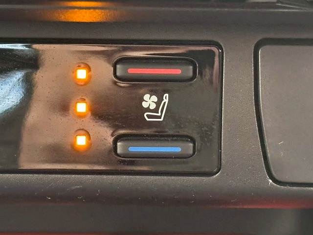 トヨタ&nbsp;RAV4の画像8