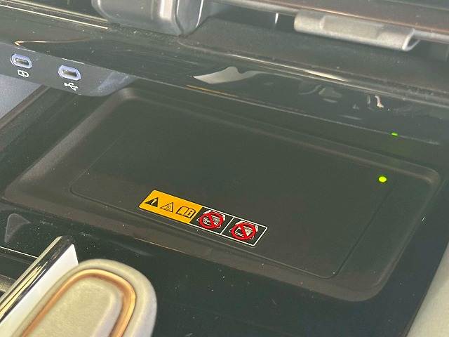 トヨタ&nbsp;ヴェルファイアハイブリッドの画像8