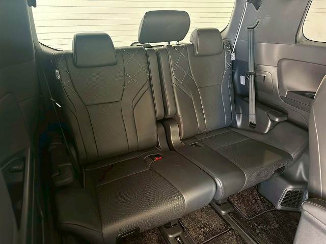 トヨタ&nbsp;ヴェルファイアハイブリッドの画像12