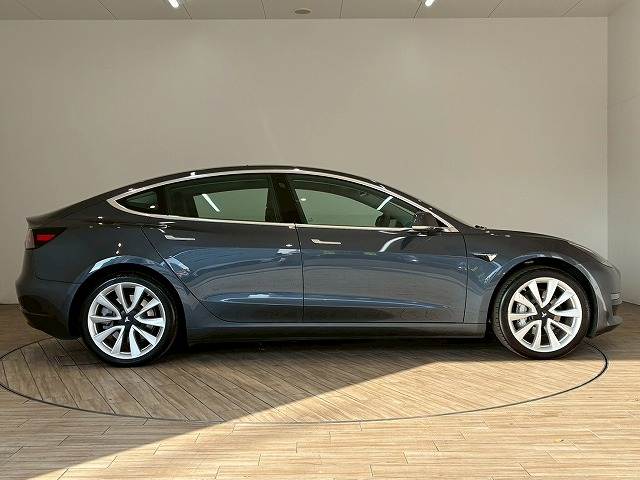 テスラ&nbsp;Model 3の画像14