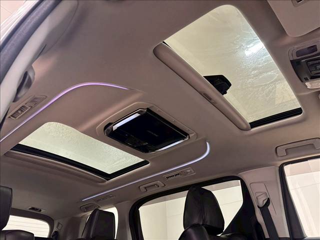 トヨタ&nbsp;ヴェルファイアの画像5