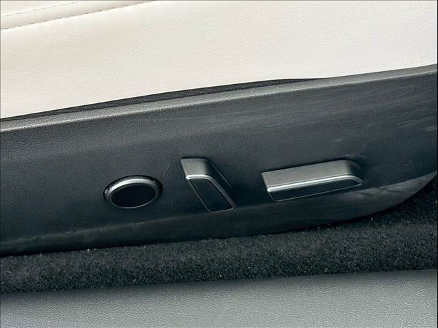 テスラ&nbsp;Model 3の画像8